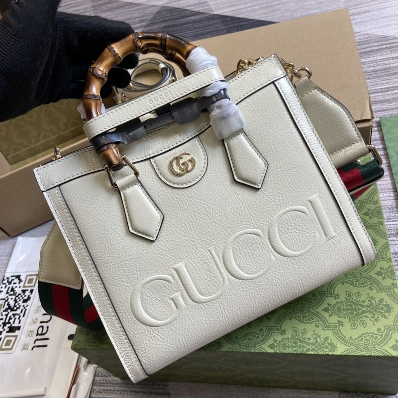 Gvc*1 tote bags